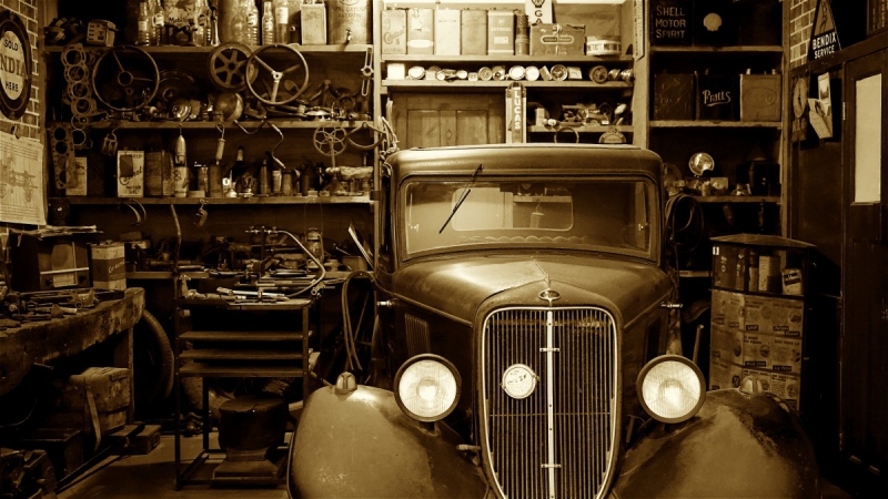 boutique-HYERES-min_antique_auto_automobile_automotive_car_classic_equipment_fix-1169797